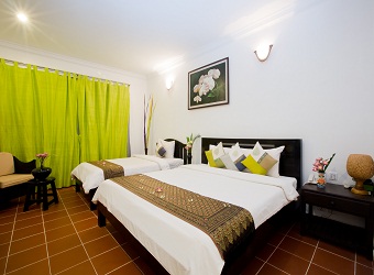Boutique Triple Room
